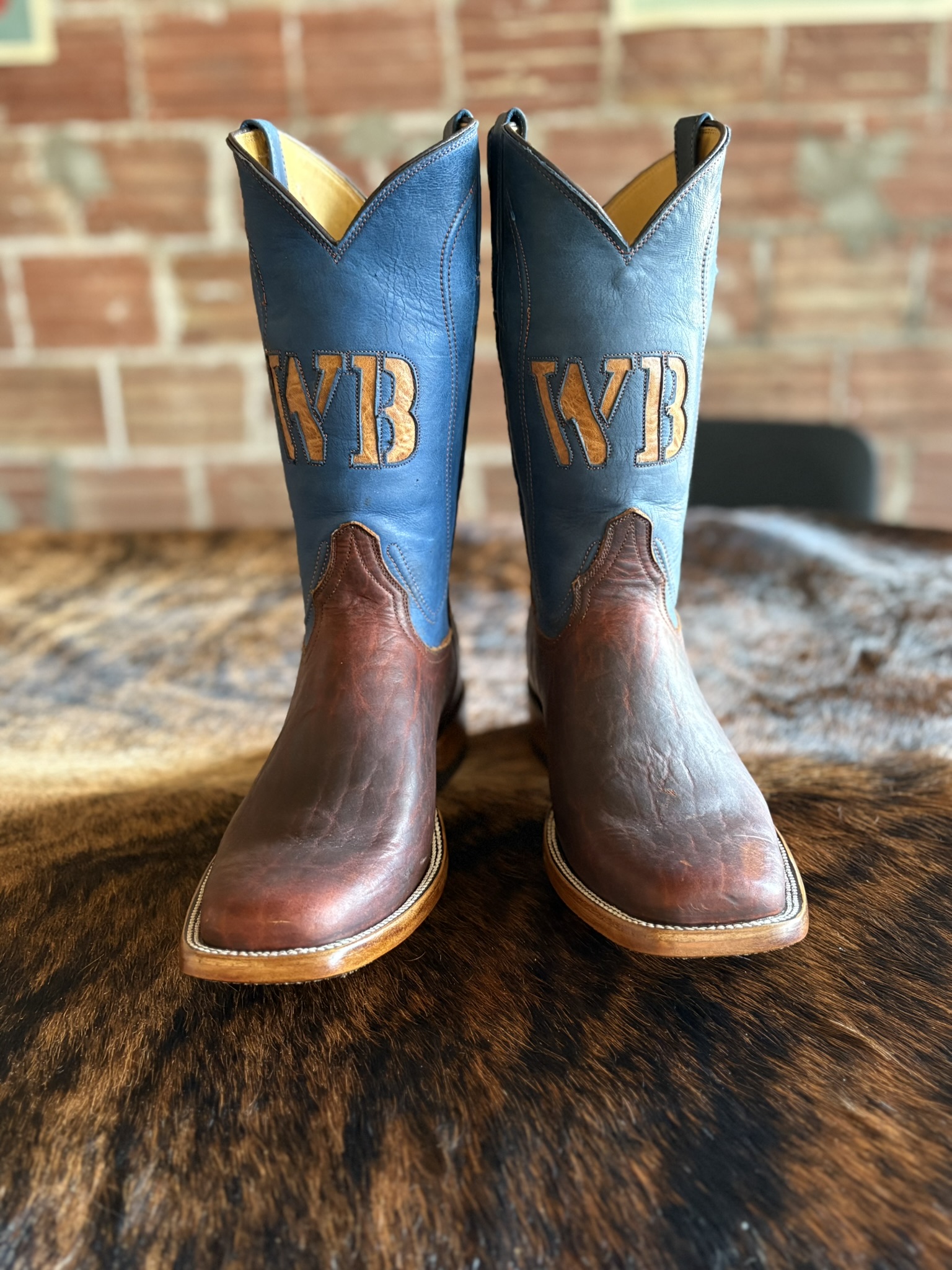 White Buffalo-Custom Boots (1)
